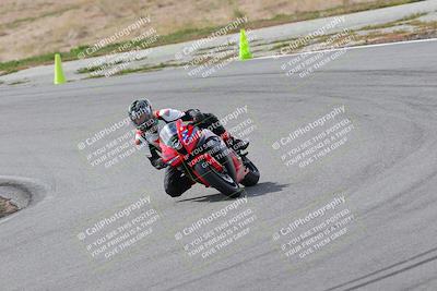 media/Mar-05-2023-TrackXperience (Sun) [[a95d40e56a]]/Group 2/session 2 turn 4/